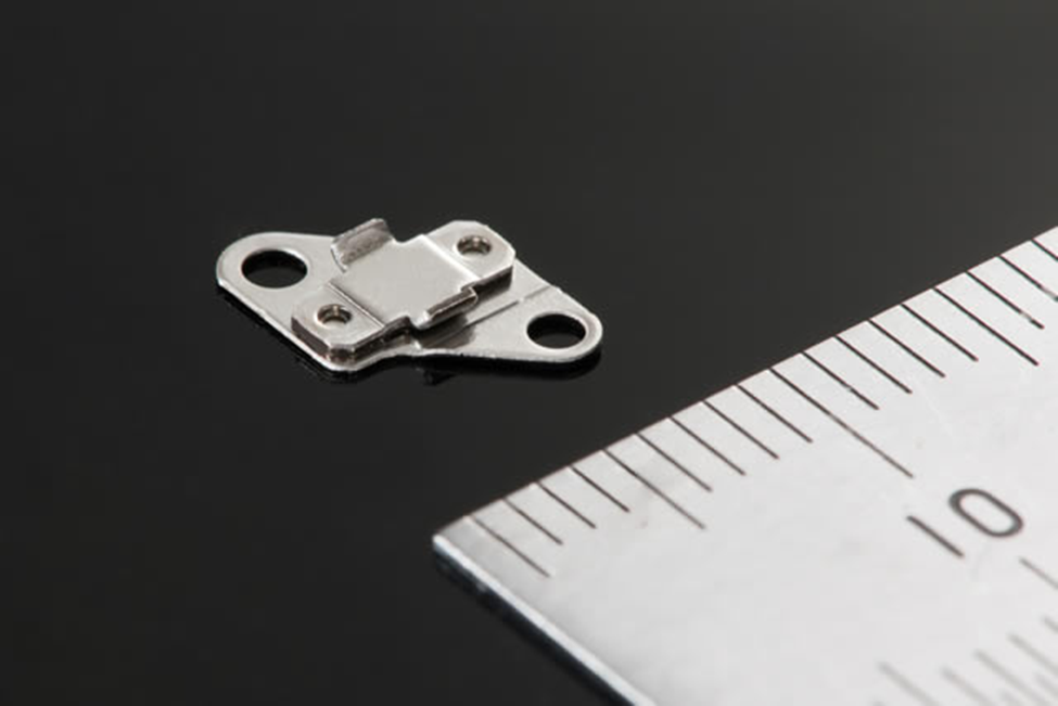 Benefits of Precision Metal Stamping in the Medical & Automotive Industry Benefits of Precision Metal Stamping in the Medical & Automotive Industry